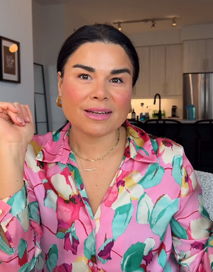 Cheekbone Beauty Jenn's Popping Pink Lip Combo 彩妝用品|日常生活及個人護理 | 海外代購-彩妝用品-FIT MART 香港智能健康及運動生活用品專門店:筋膜槍、瑜伽輔助工具、智能健身設備