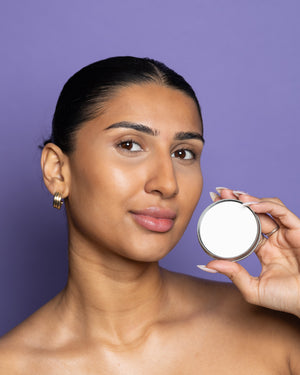 Cheekbone Beauty Mattifying Moon Dust 彩妝用品|日常生活及個人護理 | 海外代購-彩妝用品-FIT MART 香港智能健康及運動生活用品專門店:筋膜槍、瑜伽輔助工具、智能健身設備