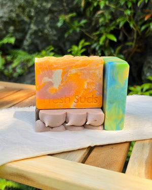 Fresh Suds Soapery Handmade Soap 禮盒套裝|Slice of Summer 套裝|戶外運動及日常生活 | 海外代購-手工皂套裝-FIT MART 香港智能健康及運動生活用品專門店:筋膜槍、瑜伽輔助工具、智能健身設備