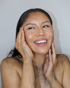 Cheekbone Beauty Empower 眼線|日常生活及個人護理 | 海外代購-彩妝用品-FIT MART 香港智能健康及運動生活用品專門店:筋膜槍、瑜伽輔助工具、智能健身設備
