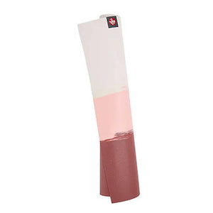 Manduka eKO Superlite超薄可摺疊天然橡膠瑜伽墊 (1.5mm厚|粉紅條紋)-瑜伽用品-FIT MART 香港智能健康及運動生活用品專門店:筋膜槍、瑜伽輔助工具、智能健身設備