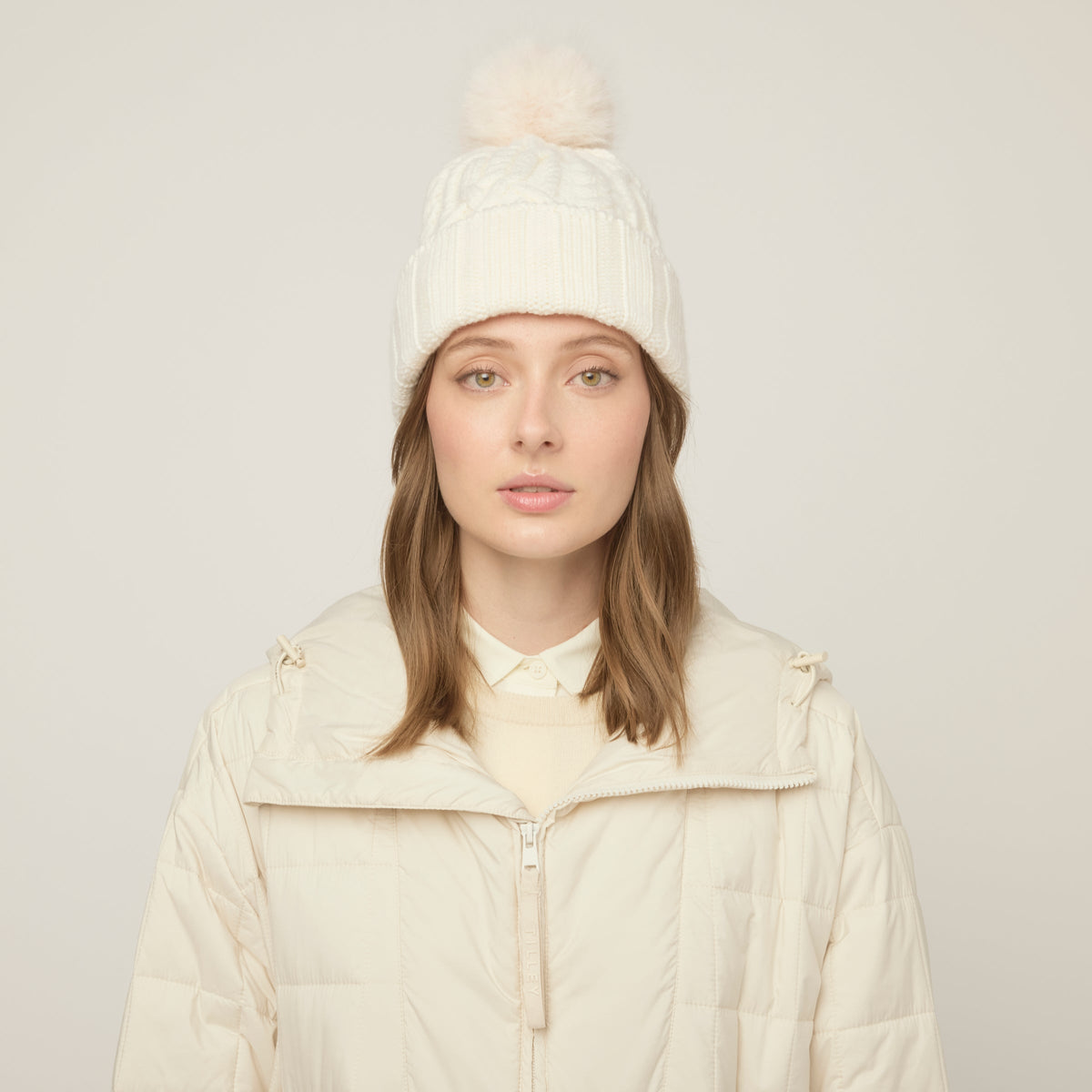 Tilley Pom Pom Cable 冷帽｜戶外運動及日常生活 | 海外代購-戶外帽-FIT MART 香港智能健康及運動生活用品專門店：筋膜槍、瑜伽輔助工具、智能健身設備
