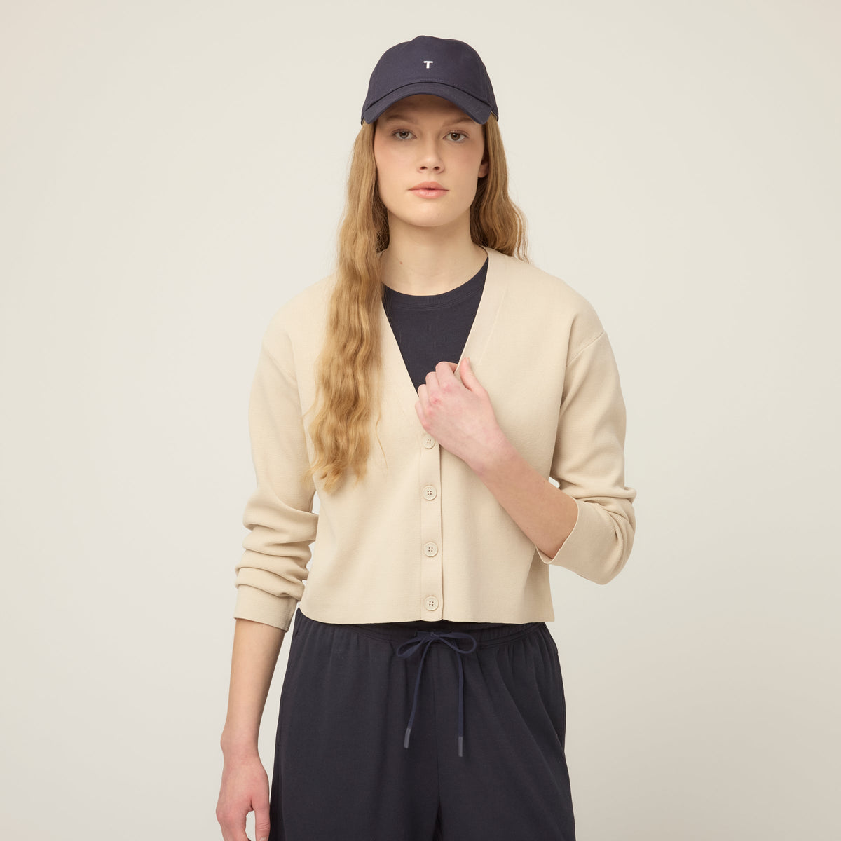 Tilley Full Needle Cardigan 上衣｜戶外運動及日常生活 | 海外代購-戶外服飾-FIT MART 香港智能健康及運動生活用品專門店：筋膜槍、瑜伽輔助工具、智能健身設備