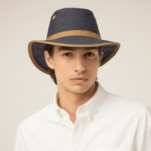 Tilley TWC7 Outback Waxed Adventure 帽｜戶外運動及日常生活 | 海外代購-戶外帽-FIT MART 香港智能健康及運動生活用品專門店：筋膜槍、瑜伽輔助工具、智能健身設備