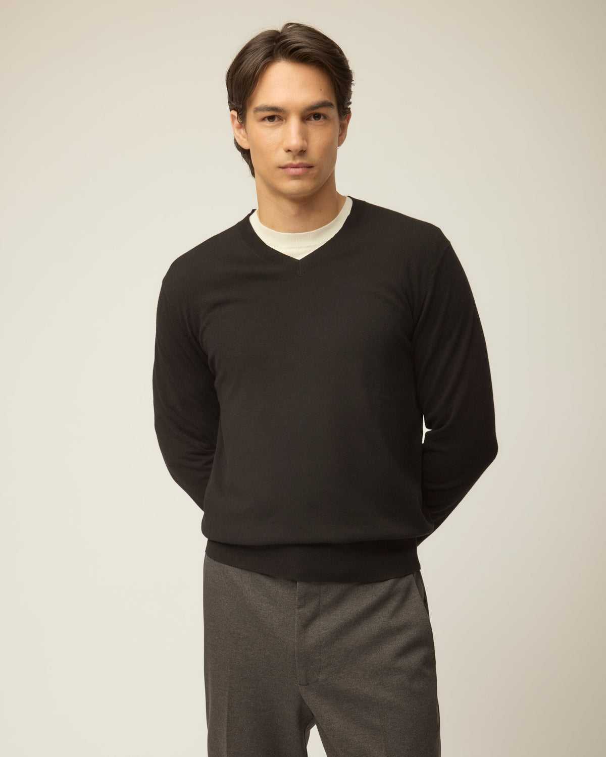 Tilley Stretch 美麗諾羊毛 V 領｜戶外運動及日常生活 | 海外代購-戶外服飾-FIT MART 香港智能健康及運動生活用品專門店：筋膜槍、瑜伽輔助工具、智能健身設備