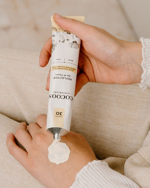 Cocoon Apothecary Reflector SPF 30 Facial Sun Protection 護膚用品｜日常生活及個人護理 | 海外代購-護膚及個人護理用品-FIT MART 香港智能健康及運動生活用品專門店：筋膜槍、瑜伽輔助工具、智能健身設備