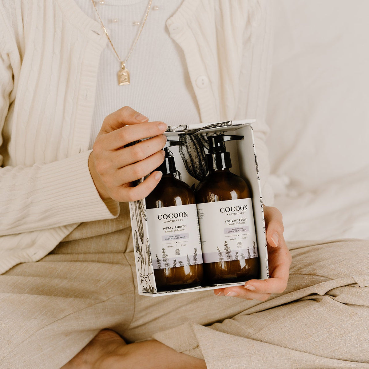Cocoon Apothecary Touchy Feely 手部護理 Set｜日常生活及個人護理 | 海外代購-護膚及個人護理用品-FIT MART 香港智能健康及運動生活用品專門店：筋膜槍、瑜伽輔助工具、智能健身設備