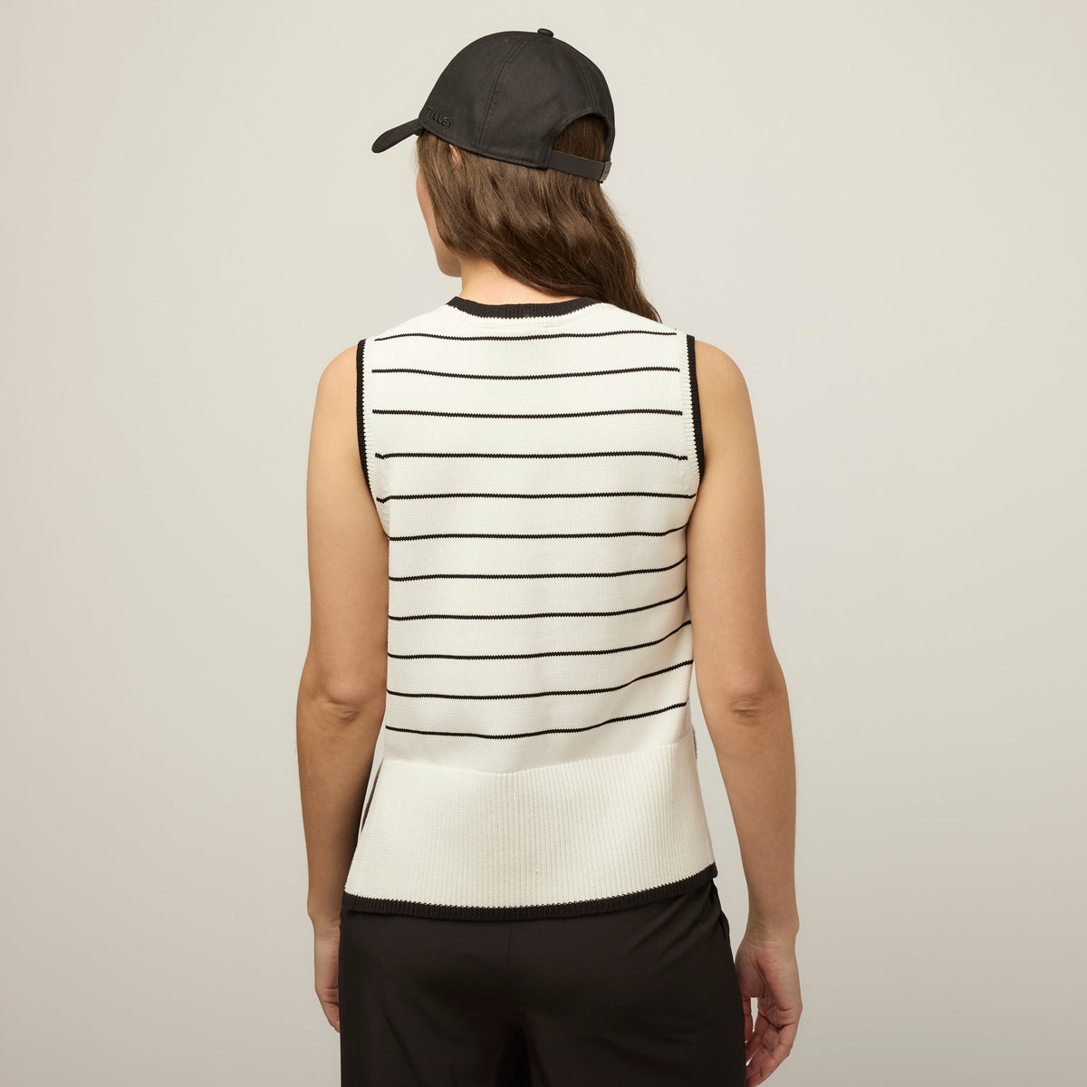 Tilley 無袖 毛衣｜戶外運動及日常生活 | 海外代購-戶外服飾-FIT MART 香港智能健康及運動生活用品專門店：筋膜槍、瑜伽輔助工具、智能健身設備