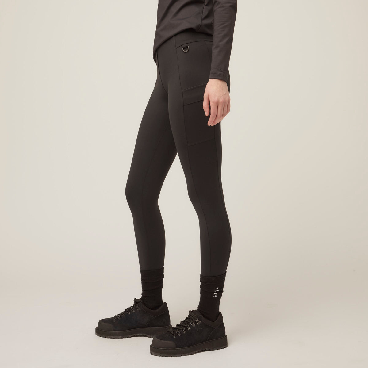 Tilley High Rise Compact Cargo Legging 下裝｜戶外運動及日常生活 | 海外代購-戶外服飾-FIT MART 香港智能健康及運動生活用品專門店：筋膜槍、瑜伽輔助工具、智能健身設備