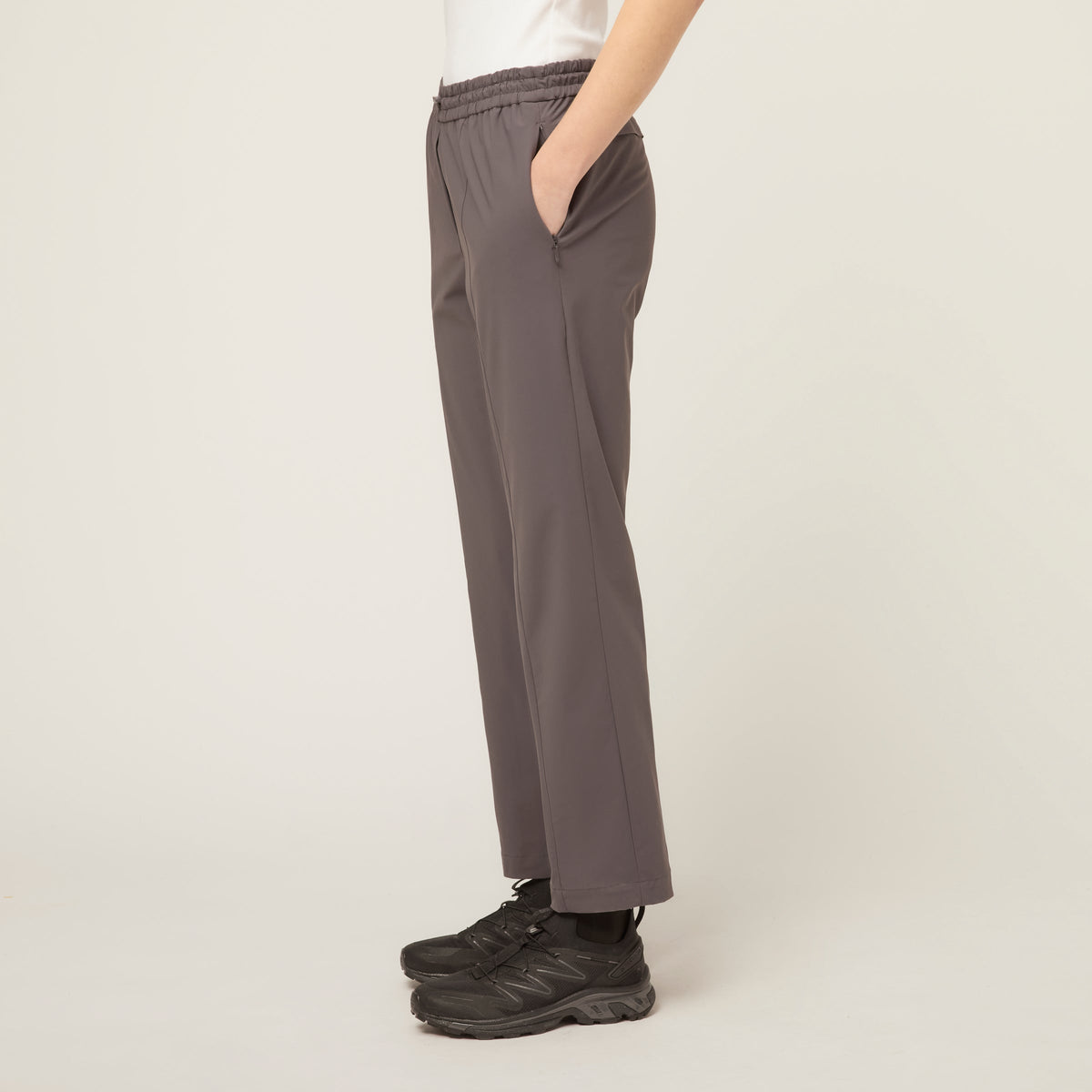 Tilley Wanderer Pull On 長褲｜戶外運動及日常生活 | 海外代購-戶外服飾-FIT MART 香港智能健康及運動生活用品專門店：筋膜槍、瑜伽輔助工具、智能健身設備