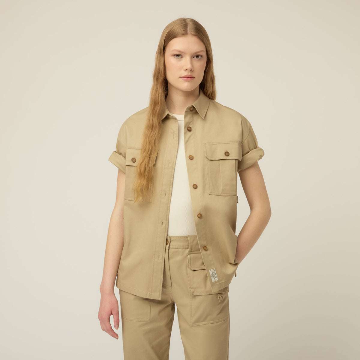 Tilley Safari 短袖 恤衫｜戶外運動及日常生活 | 海外代購-戶外服飾-FIT MART 香港智能健康及運動生活用品專門店：筋膜槍、瑜伽輔助工具、智能健身設備