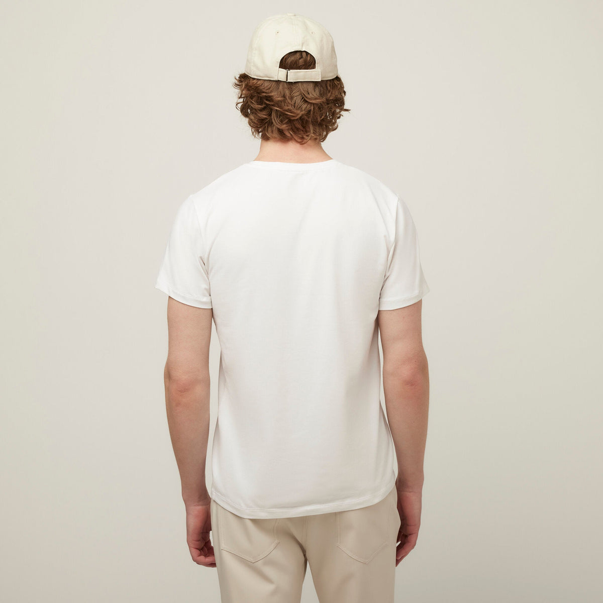 Tilley Organic Crew T 恤｜戶外運動及日常生活 | 海外代購-戶外服飾-FIT MART 香港智能健康及運動生活用品專門店：筋膜槍、瑜伽輔助工具、智能健身設備