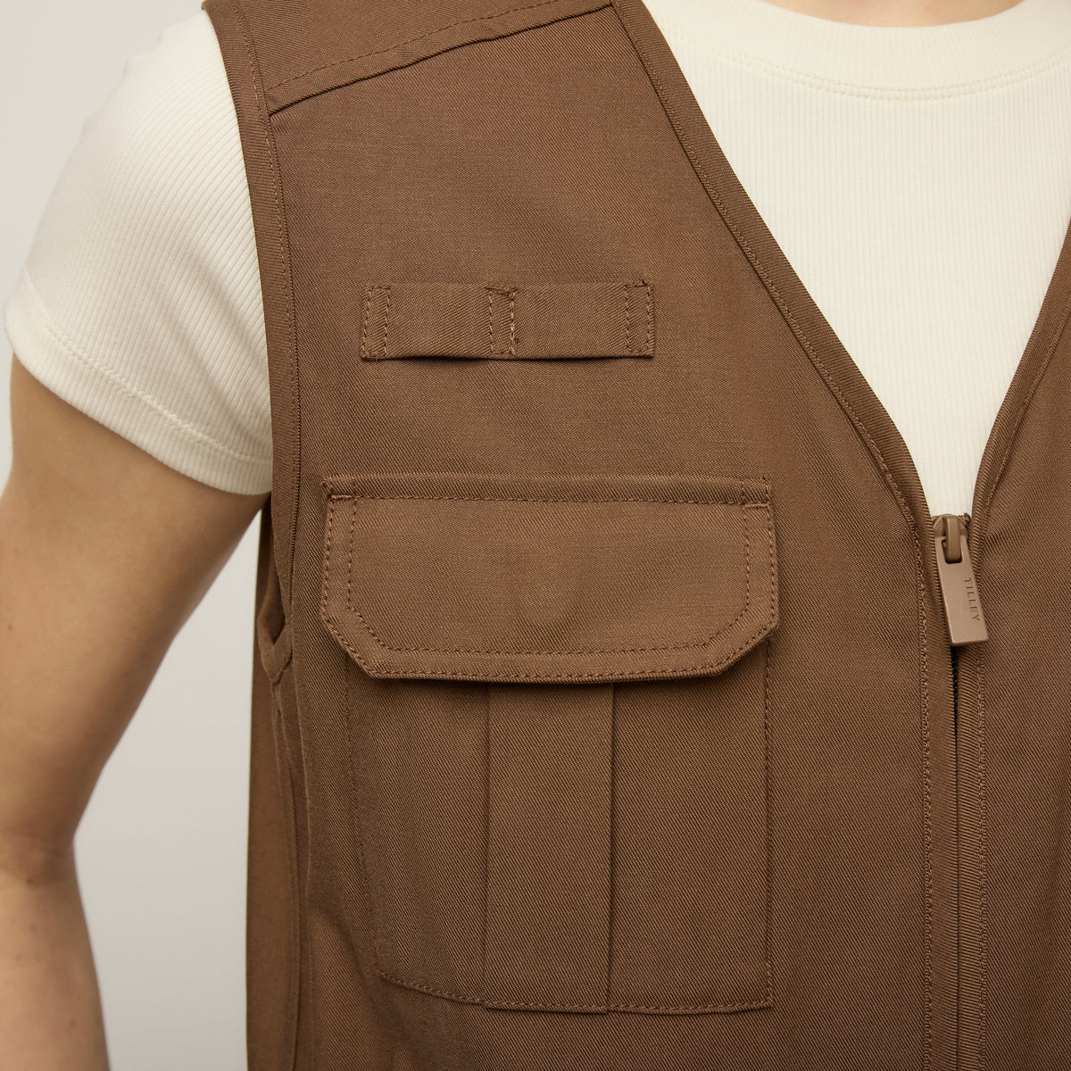 Tilley Tencel 棉質 Safari 背心 連身裙｜戶外運動及日常生活 | 海外代購-旅行服飾-FIT MART 香港智能健康及運動生活用品專門店：筋膜槍、瑜伽輔助工具、智能健身設備