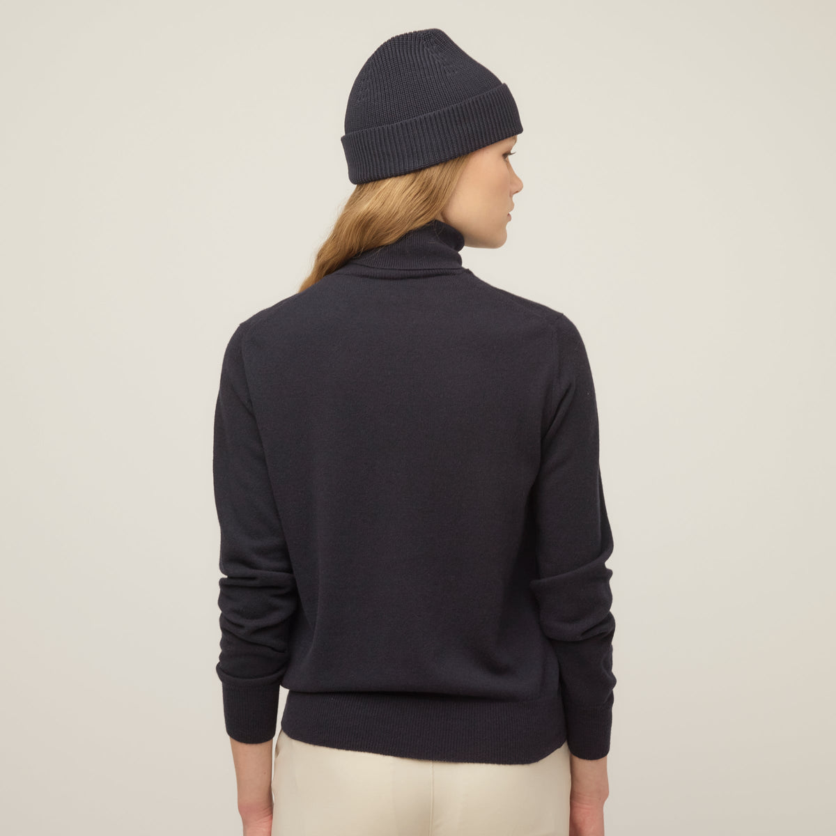 Tilley Italian Cashmere 高領｜戶外運動及日常生活 | 海外代購-戶外服飾-FIT MART 香港智能健康及運動生活用品專門店：筋膜槍、瑜伽輔助工具、智能健身設備