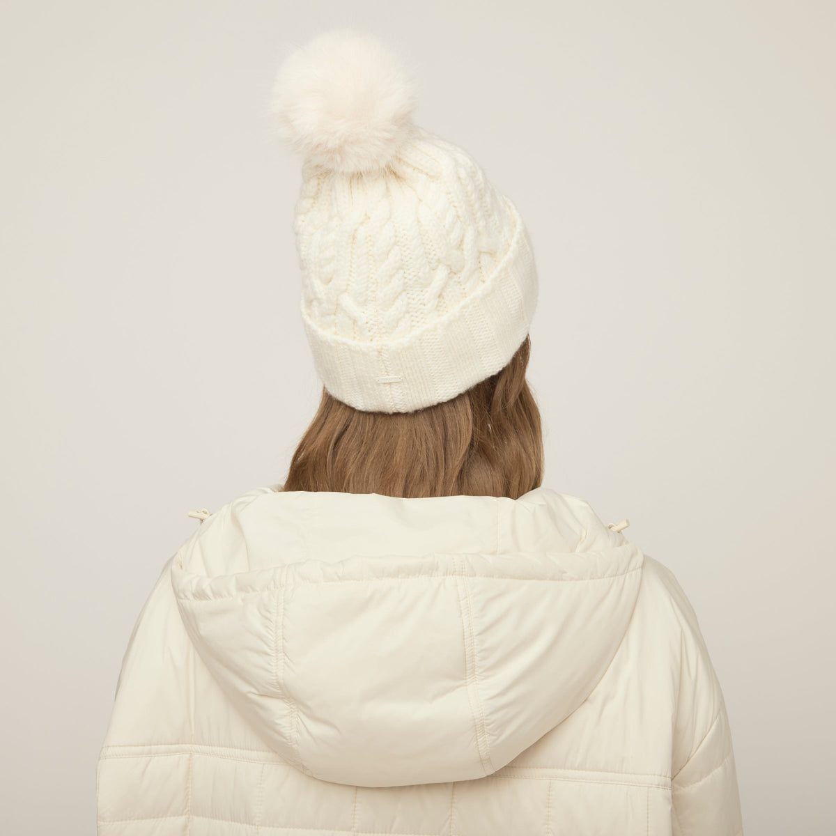 Tilley Pom Pom Cable 冷帽｜戶外運動及日常生活 | 海外代購-戶外帽-FIT MART 香港智能健康及運動生活用品專門店：筋膜槍、瑜伽輔助工具、智能健身設備