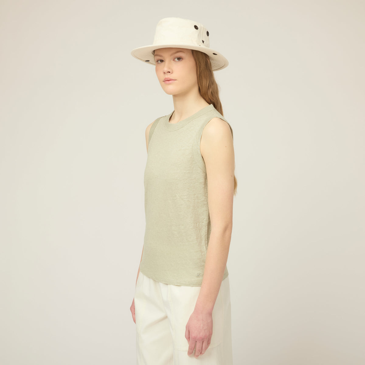 Tilley 亞麻 Jersey Tank｜戶外運動及日常生活 | 海外代購-戶外服飾-FIT MART 香港智能健康及運動生活用品專門店：筋膜槍、瑜伽輔助工具、智能健身設備