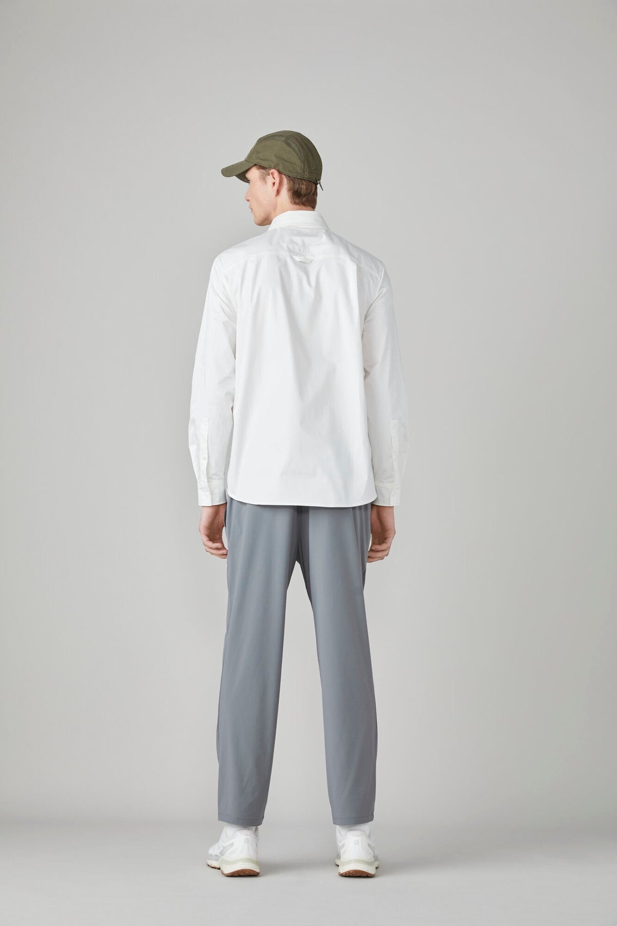 Tilley Organic Correspondent 恤衫｜戶外運動及日常生活 | 海外代購-戶外服飾-FIT MART 香港智能健康及運動生活用品專門店：筋膜槍、瑜伽輔助工具、智能健身設備