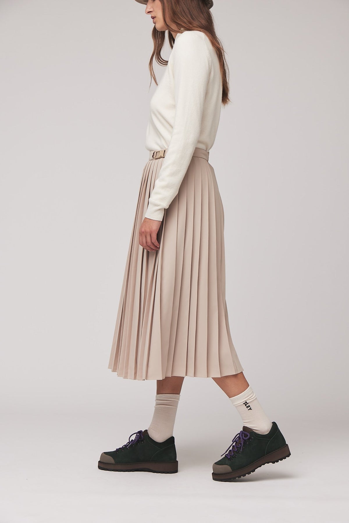 Tilley Tech Slk Pleated Midi 半截裙｜戶外運動及日常生活 | 海外代購-戶外服飾-FIT MART 香港智能健康及運動生活用品專門店：筋膜槍、瑜伽輔助工具、智能健身設備