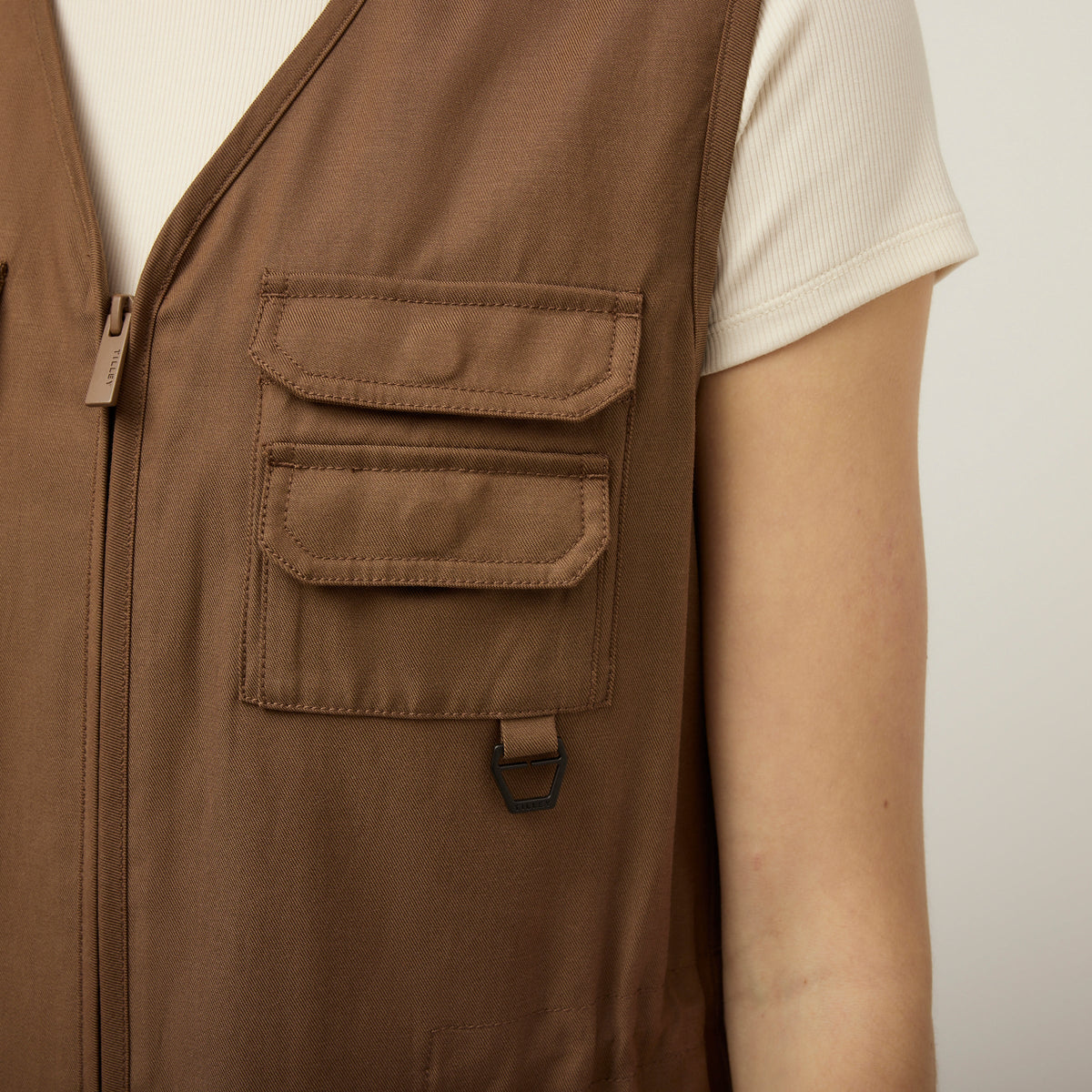 Tilley Tencel 棉質 Safari 背心 連身裙｜戶外運動及日常生活 | 海外代購-旅行服飾-FIT MART 香港智能健康及運動生活用品專門店：筋膜槍、瑜伽輔助工具、智能健身設備