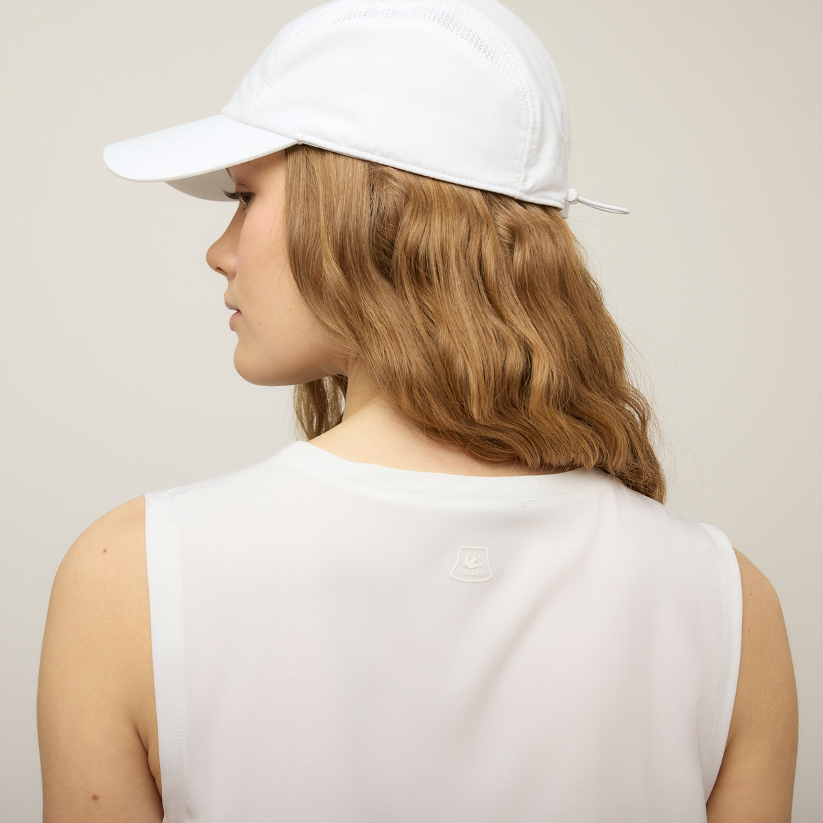 Tilley Tech Slk Tank 上衣｜戶外運動及日常生活 | 海外代購-戶外服飾-FIT MART 香港智能健康及運動生活用品專門店：筋膜槍、瑜伽輔助工具、智能健身設備