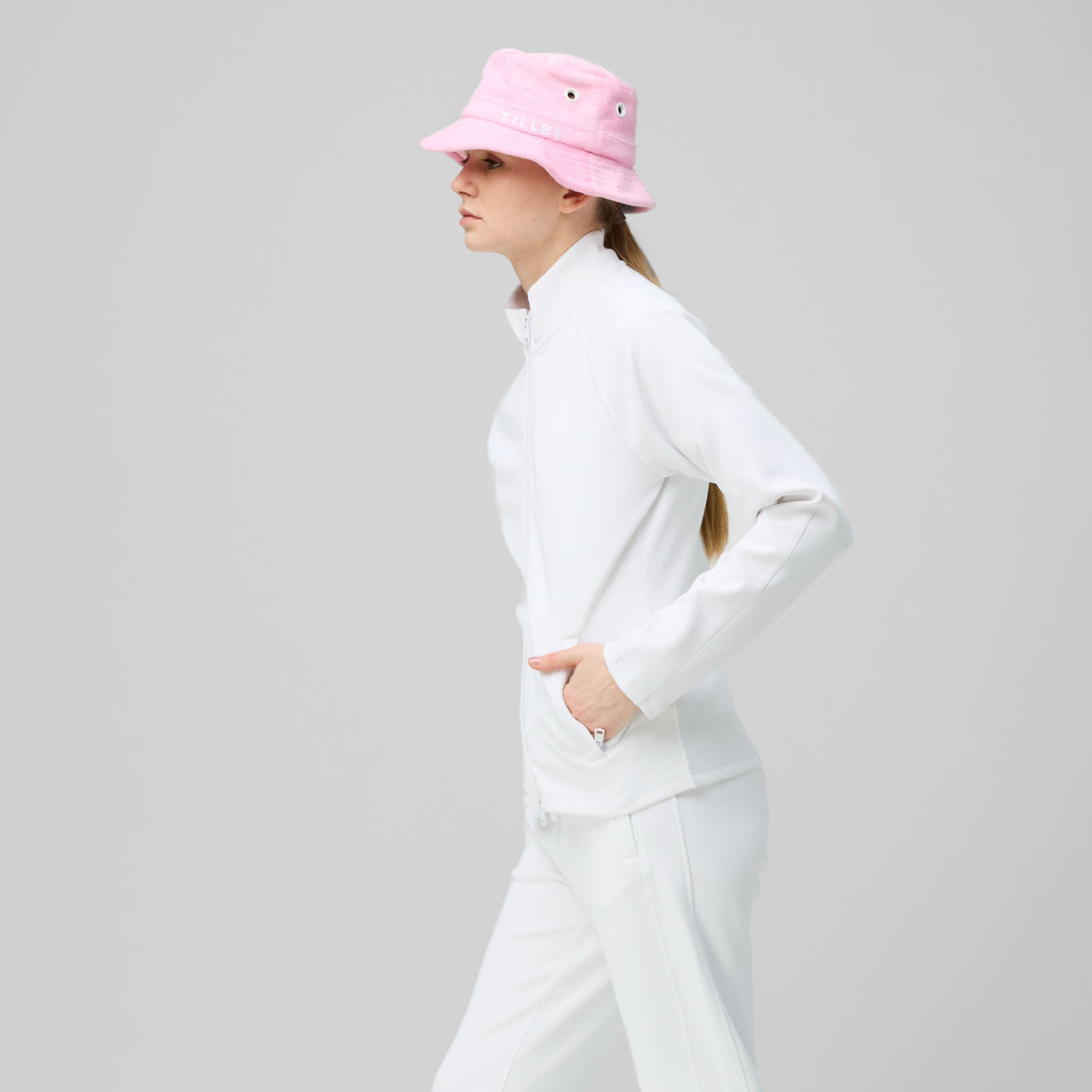 Tilley Airloft 全拉鏈｜戶外運動及日常生活 | 海外代購-戶外服飾-FIT MART 香港智能健康及運動生活用品專門店：筋膜槍、瑜伽輔助工具、智能健身設備