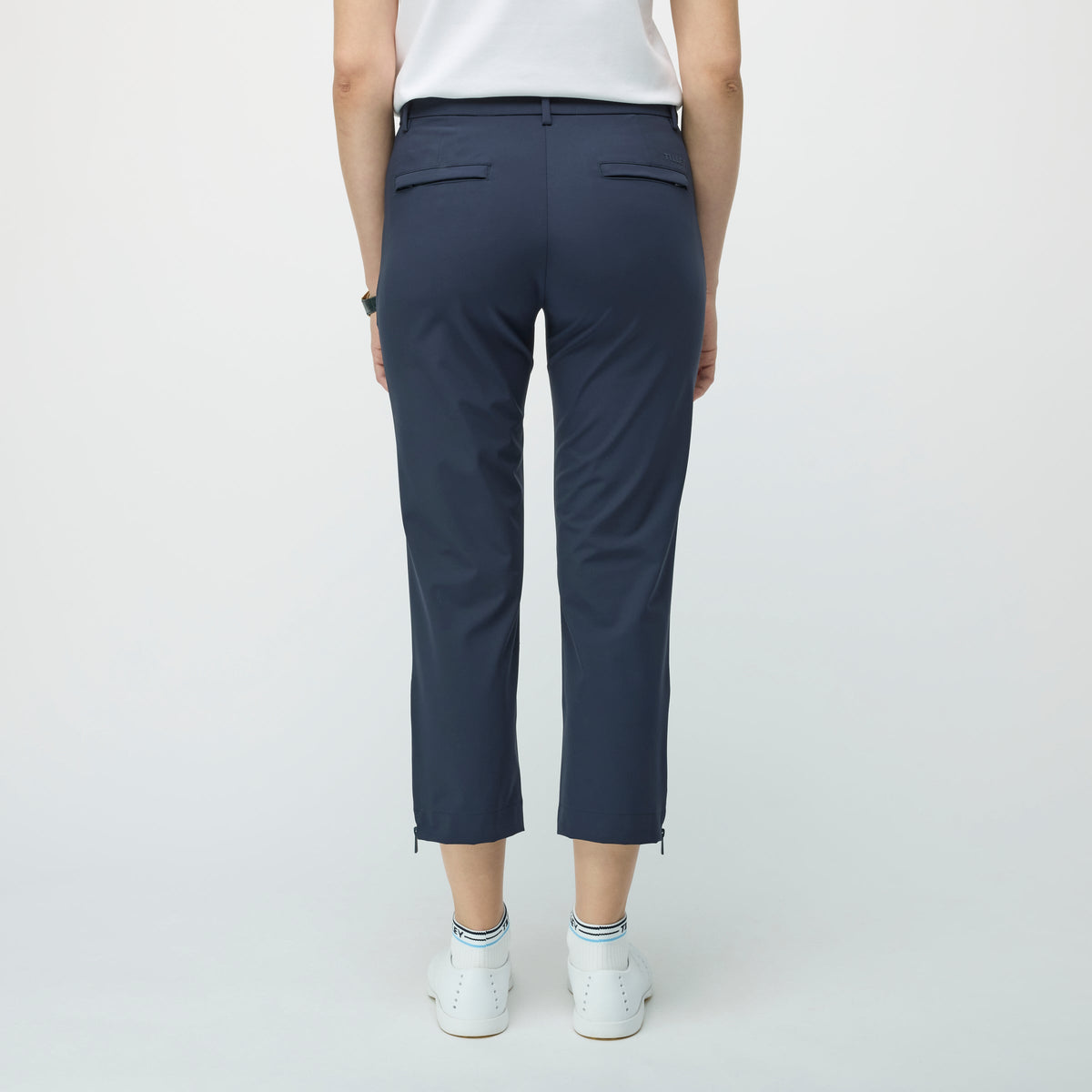 Tilley Tech Stretch Cropped 長褲｜戶外運動及日常生活 | 海外代購-戶外服飾-FIT MART 香港智能健康及運動生活用品專門店：筋膜槍、瑜伽輔助工具、智能健身設備
