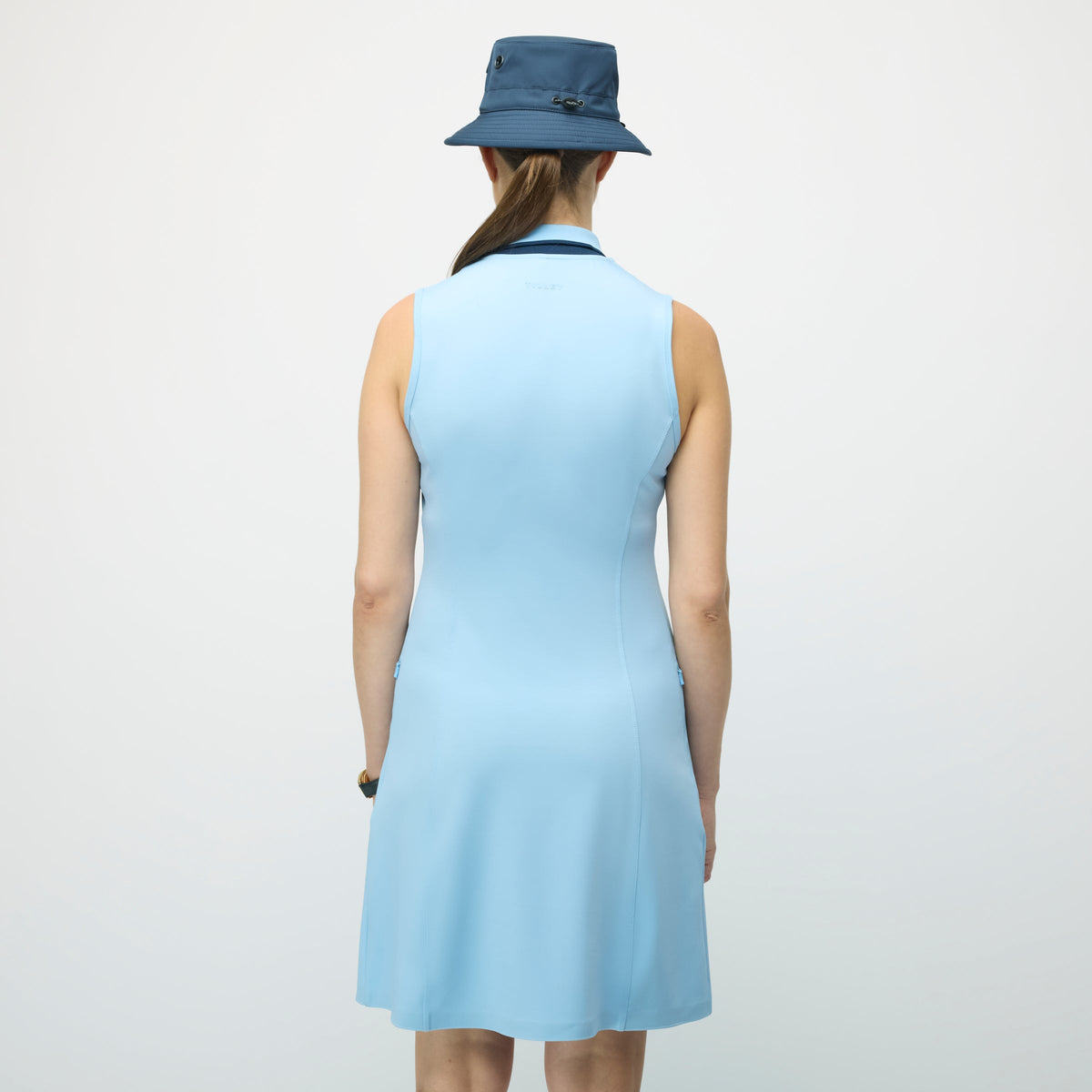 Tilley 四分一拉鏈 Polo 恤 連身裙｜戶外運動及日常生活 | 海外代購-旅行服飾-FIT MART 香港智能健康及運動生活用品專門店：筋膜槍、瑜伽輔助工具、智能健身設備
