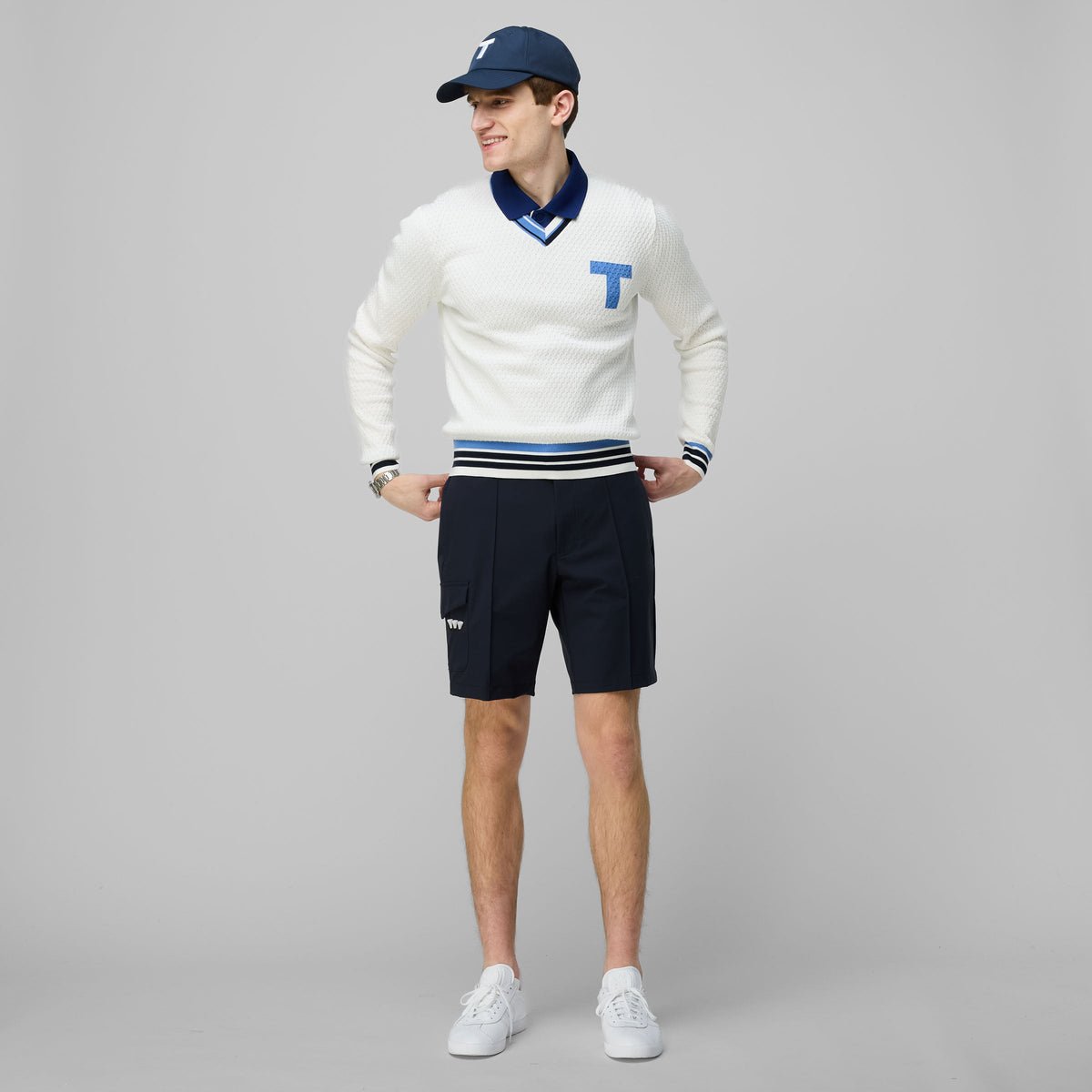 Tilley Sport V Neck 毛衣｜戶外運動及日常生活 | 海外代購-戶外服飾-FIT MART 香港智能健康及運動生活用品專門店：筋膜槍、瑜伽輔助工具、智能健身設備