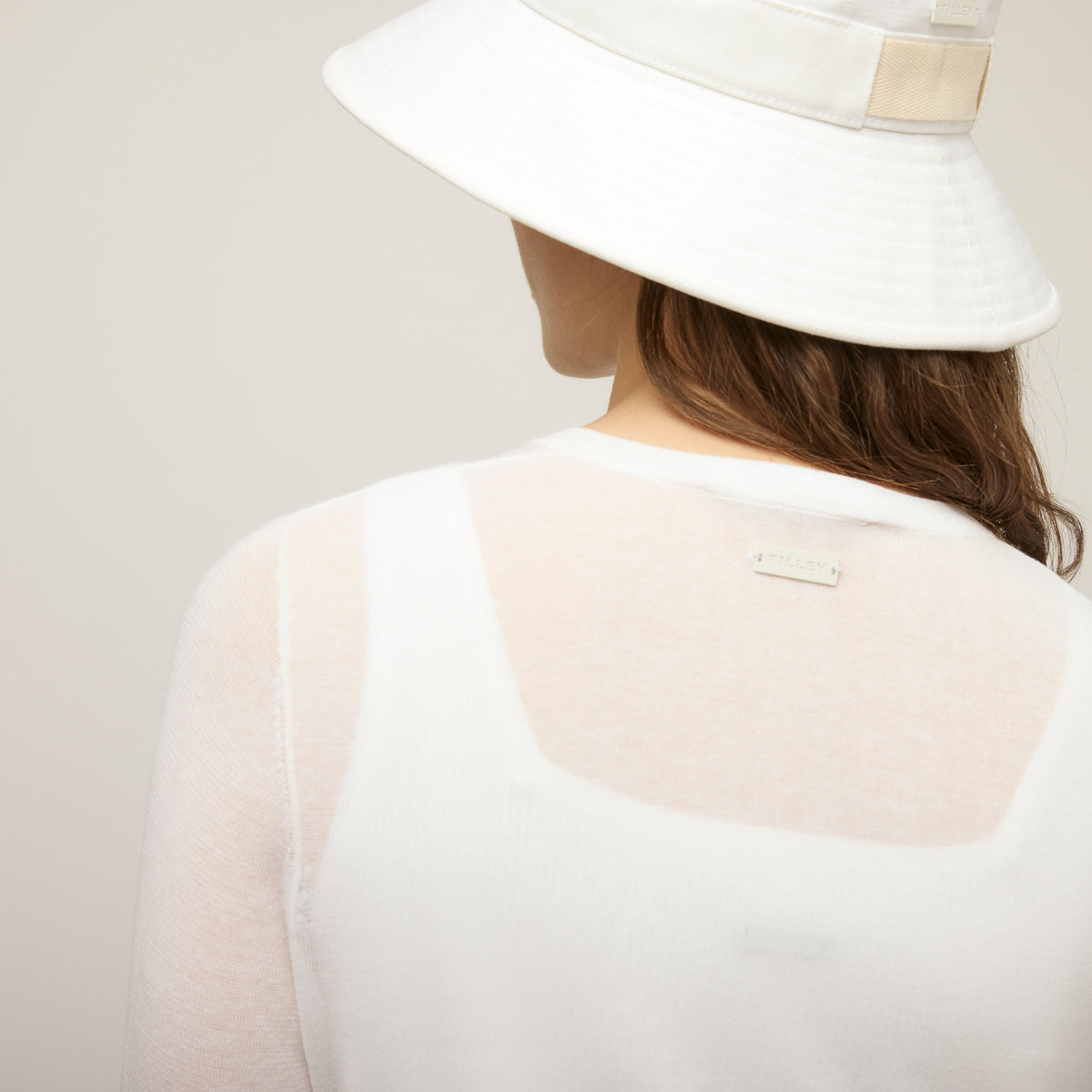 Tilley Extrafine 輕量 Cardigan｜戶外運動及日常生活 | 海外代購-戶外服飾-FIT MART 香港智能健康及運動生活用品專門店：筋膜槍、瑜伽輔助工具、智能健身設備