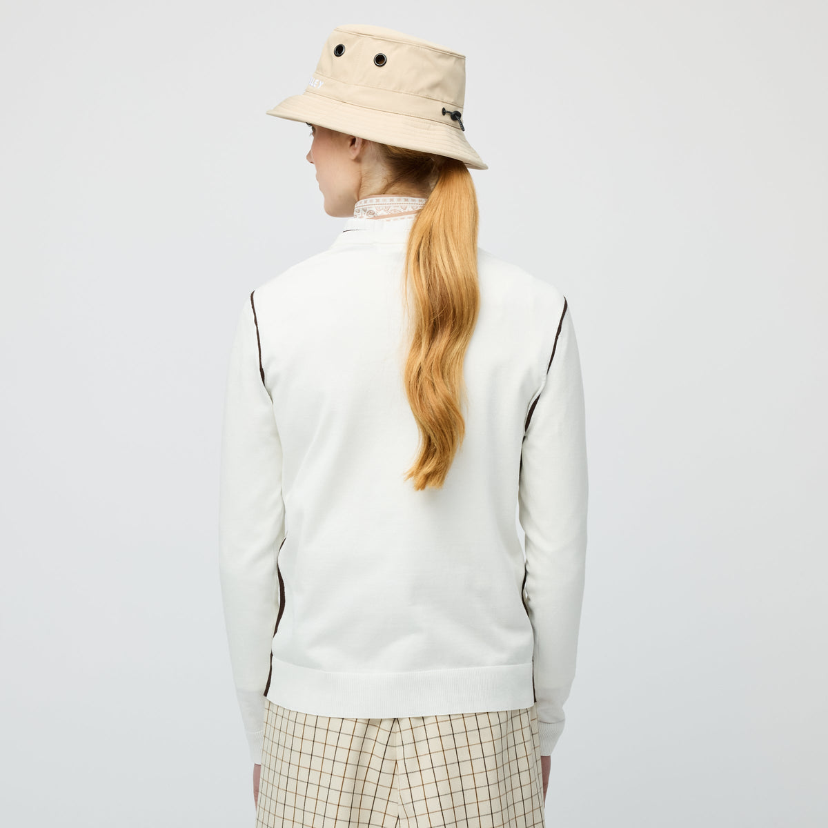 Tilley Classic 圓領｜戶外運動及日常生活 | 海外代購-戶外服飾-FIT MART 香港智能健康及運動生活用品專門店：筋膜槍、瑜伽輔助工具、智能健身設備