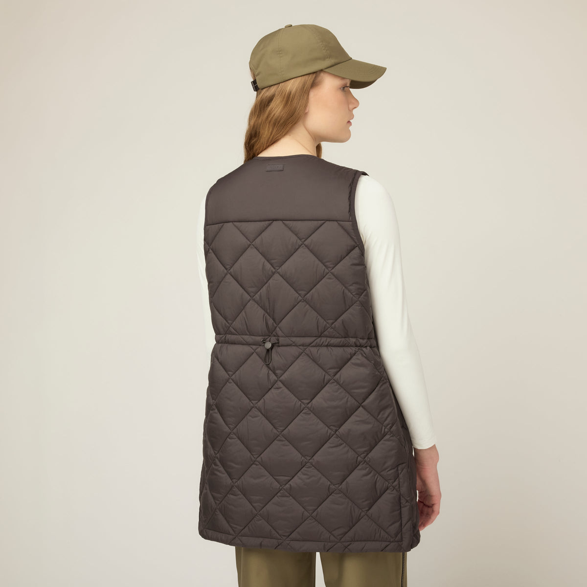 Tilley Ultralight Thermal 背心｜戶外運動及日常生活 | 海外代購-戶外服飾-FIT MART 香港智能健康及運動生活用品專門店：筋膜槍、瑜伽輔助工具、智能健身設備