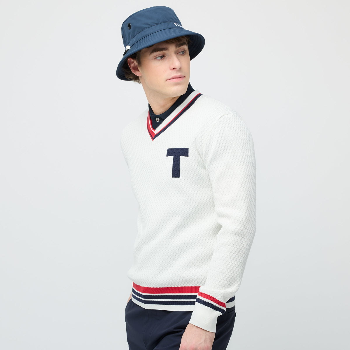 Tilley Sport V Neck 毛衣｜戶外運動及日常生活 | 海外代購-戶外服飾-FIT MART 香港智能健康及運動生活用品專門店：筋膜槍、瑜伽輔助工具、智能健身設備