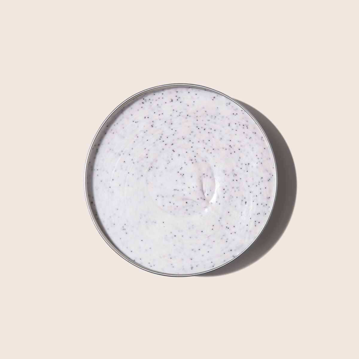 Cheekbone Beauty Everist Exfoliating Body Wash Concentrate Tin｜GWP 彩妝用品｜日常生活及個人護理 | 海外代購-彩妝用品-FIT MART 香港智能健康及運動生活用品專門店：筋膜槍、瑜伽輔助工具、智能健身設備