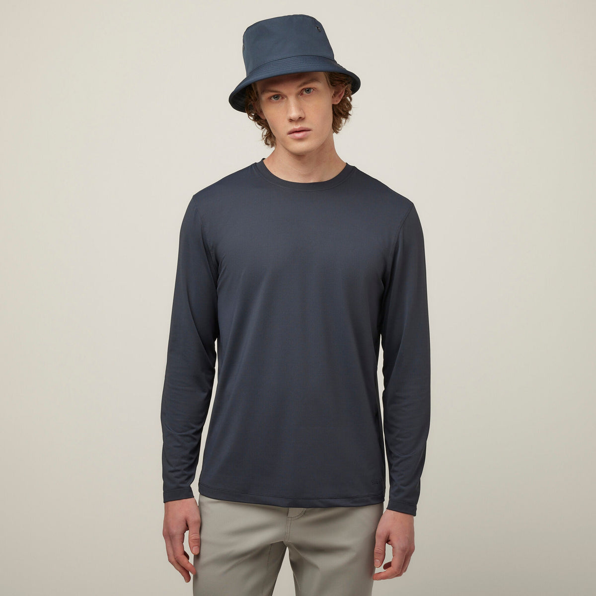 Tilley 輕量 Shade Crew｜戶外運動及日常生活 | 海外代購-戶外服飾-FIT MART 香港智能健康及運動生活用品專門店：筋膜槍、瑜伽輔助工具、智能健身設備
