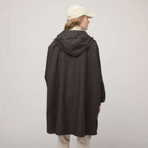 Tilley 防雨 可摺疊收納 Poncho｜戶外運動及日常生活 | 海外代購-戶外服飾-FIT MART 香港智能健康及運動生活用品專門店：筋膜槍、瑜伽輔助工具、智能健身設備
