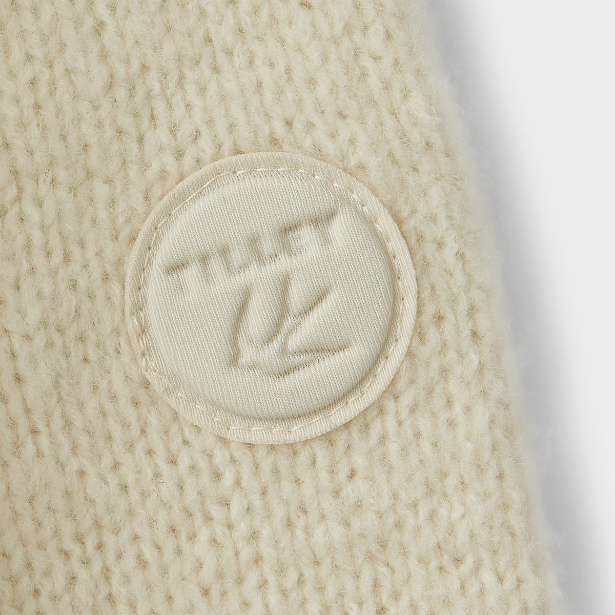 Tilley Snap 高領｜戶外運動及日常生活 | 海外代購-戶外服飾-FIT MART 香港智能健康及運動生活用品專門店：筋膜槍、瑜伽輔助工具、智能健身設備