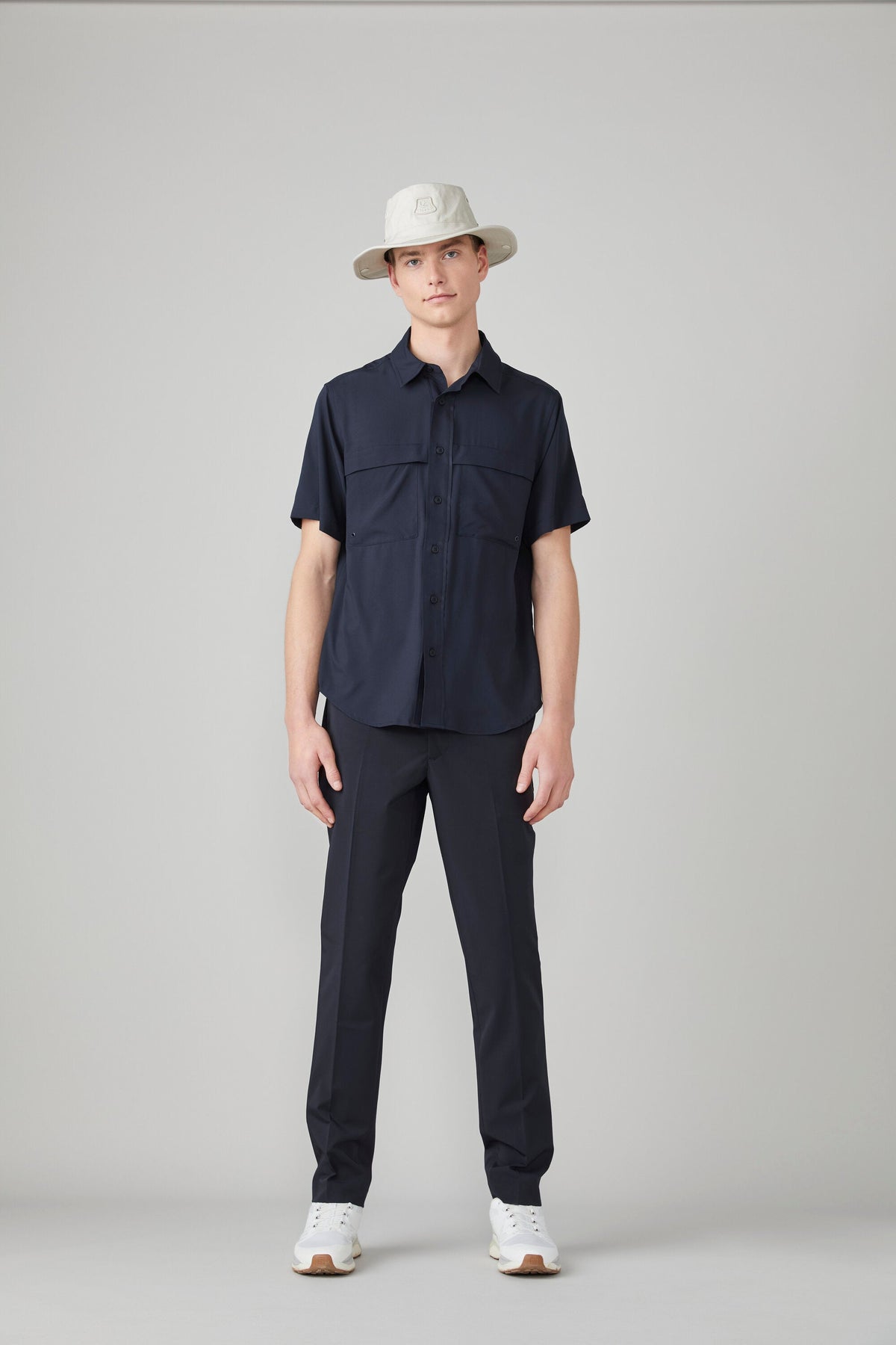 Tilley Refined Tech Slim 長褲｜戶外運動及日常生活 | 海外代購-戶外服飾-FIT MART 香港智能健康及運動生活用品專門店：筋膜槍、瑜伽輔助工具、智能健身設備