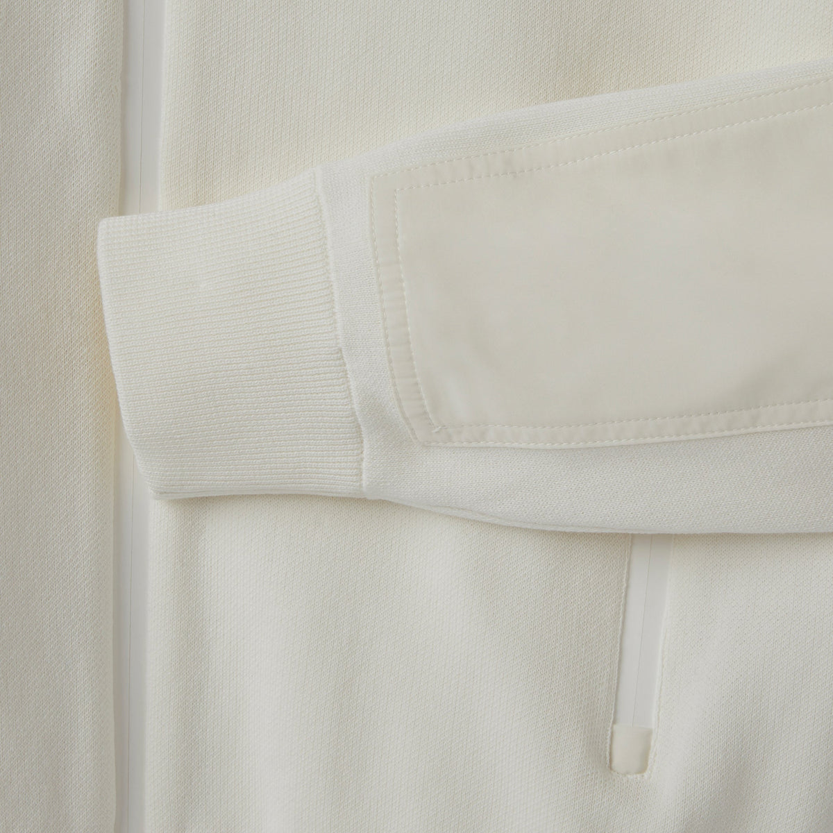 Tilley Tech Zip 毛衣｜戶外運動及日常生活 | 海外代購-戶外服飾-FIT MART 香港智能健康及運動生活用品專門店：筋膜槍、瑜伽輔助工具、智能健身設備