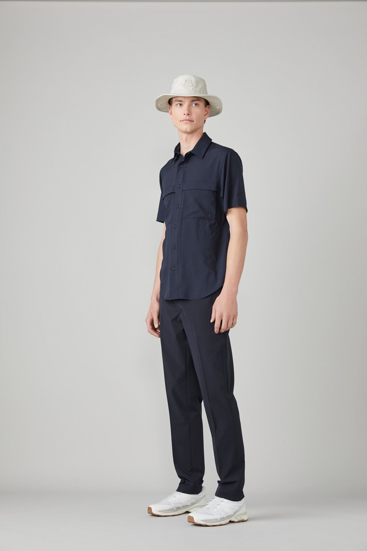 Tilley Refined Tech Slim 長褲｜戶外運動及日常生活 | 海外代購-戶外服飾-FIT MART 香港智能健康及運動生活用品專門店：筋膜槍、瑜伽輔助工具、智能健身設備