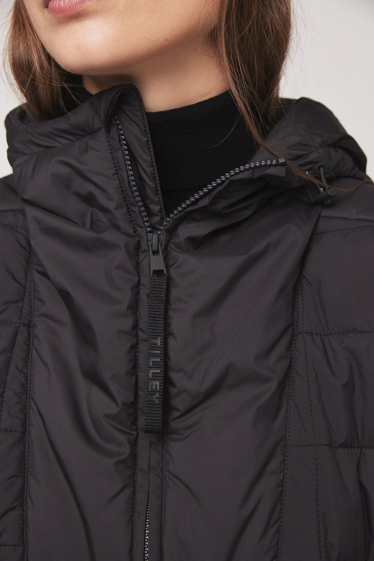 Tilley 可摺疊收納 Quilted Anorak｜戶外運動及日常生活 | 海外代購-戶外服飾-FIT MART 香港智能健康及運動生活用品專門店：筋膜槍、瑜伽輔助工具、智能健身設備
