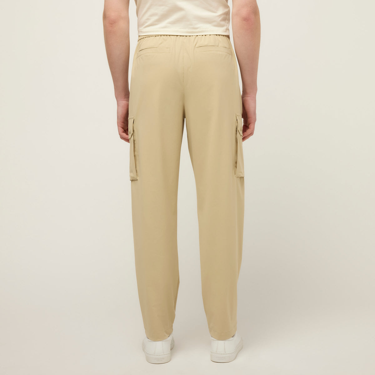 Tilley Wanderer Relaxed Cargo 長褲｜戶外運動及日常生活 | 海外代購-戶外服飾-FIT MART 香港智能健康及運動生活用品專門店：筋膜槍、瑜伽輔助工具、智能健身設備