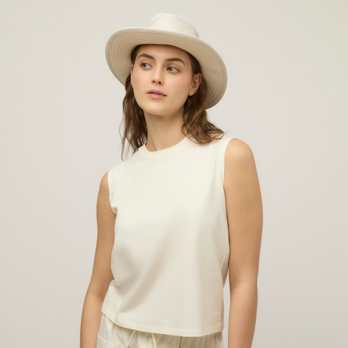 Tilley 輕量 Muscle Tank｜戶外運動及日常生活 | 海外代購-戶外服飾-FIT MART 香港智能健康及運動生活用品專門店：筋膜槍、瑜伽輔助工具、智能健身設備