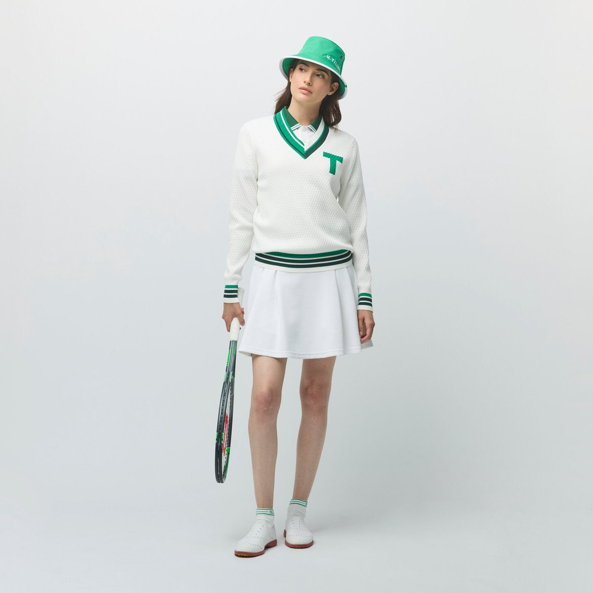 Tilley Sport V Neck 毛衣｜戶外運動及日常生活 | 海外代購-戶外服飾-FIT MART 香港智能健康及運動生活用品專門店：筋膜槍、瑜伽輔助工具、智能健身設備