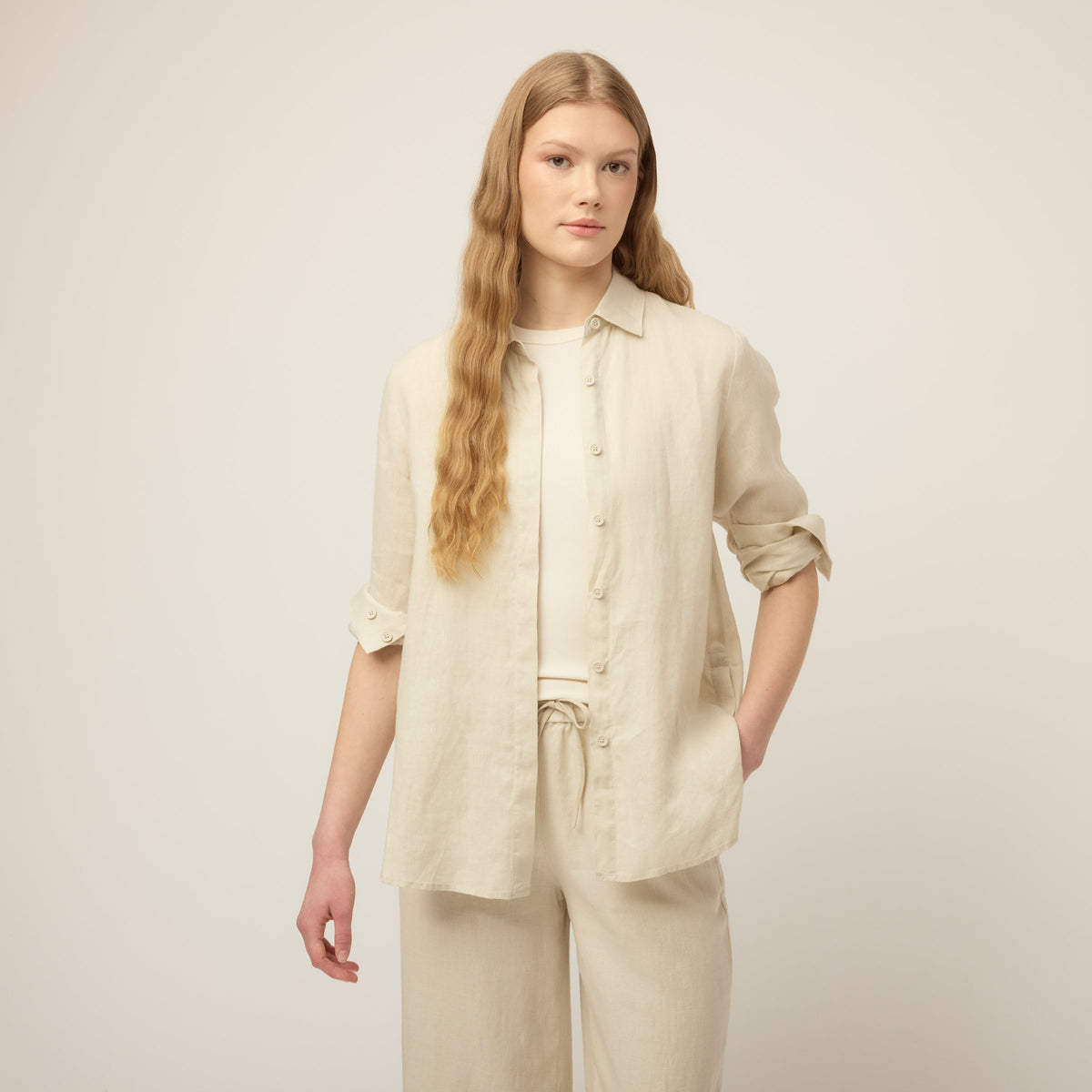 Tilley 亞麻 Side Open 恤衫｜戶外運動及日常生活 | 海外代購-戶外服飾-FIT MART 香港智能健康及運動生活用品專門店：筋膜槍、瑜伽輔助工具、智能健身設備