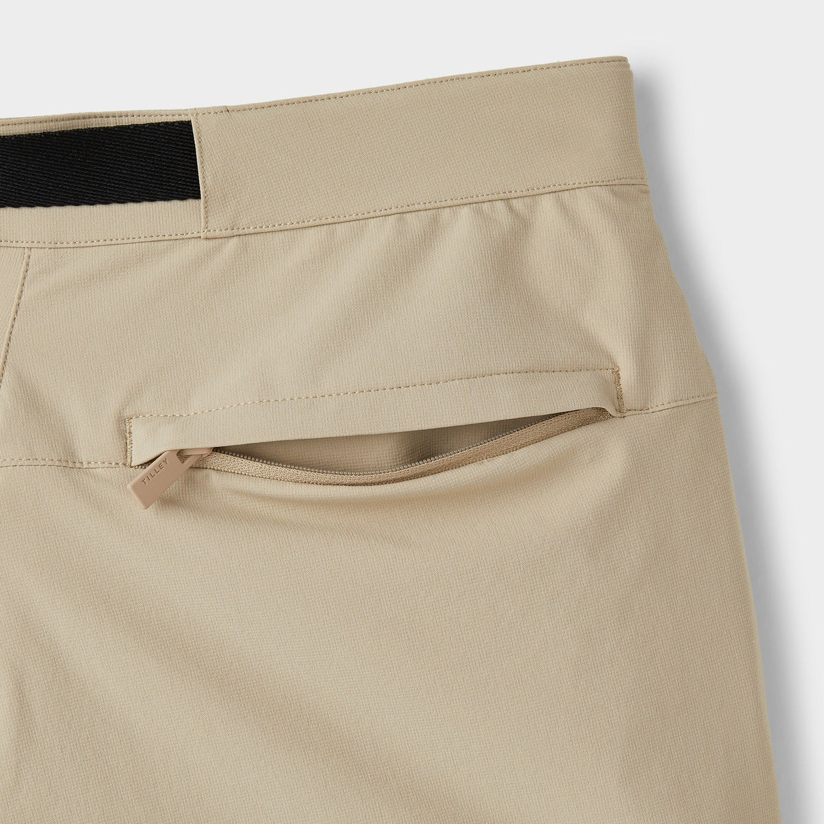 Tilley Belted Trail 短褲｜戶外運動及日常生活 | 海外代購-戶外服飾-FIT MART 香港智能健康及運動生活用品專門店：筋膜槍、瑜伽輔助工具、智能健身設備