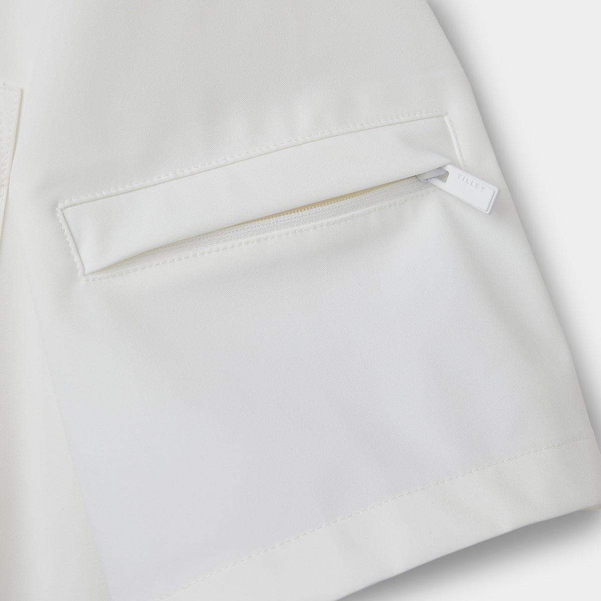 Tilley Cropped Tech Shacket 外套｜戶外運動及日常生活 | 海外代購-戶外服飾-FIT MART 香港智能健康及運動生活用品專門店：筋膜槍、瑜伽輔助工具、智能健身設備