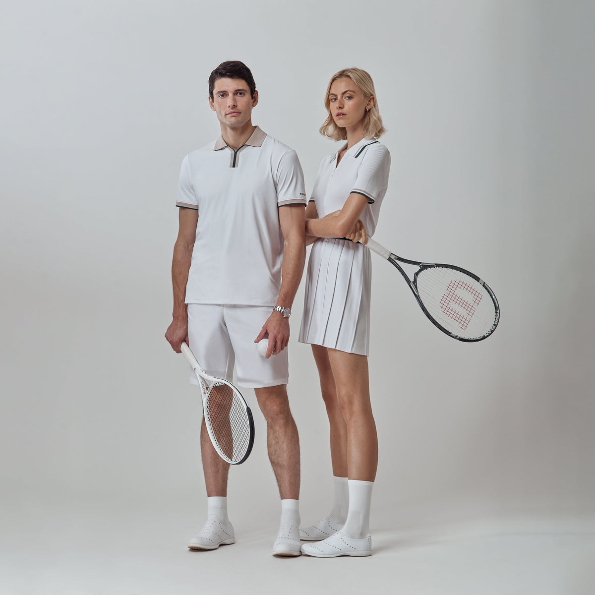 Tilley Stripe Zip Polo 恤｜戶外運動及日常生活 | 海外代購-戶外服飾-FIT MART 香港智能健康及運動生活用品專門店：筋膜槍、瑜伽輔助工具、智能健身設備