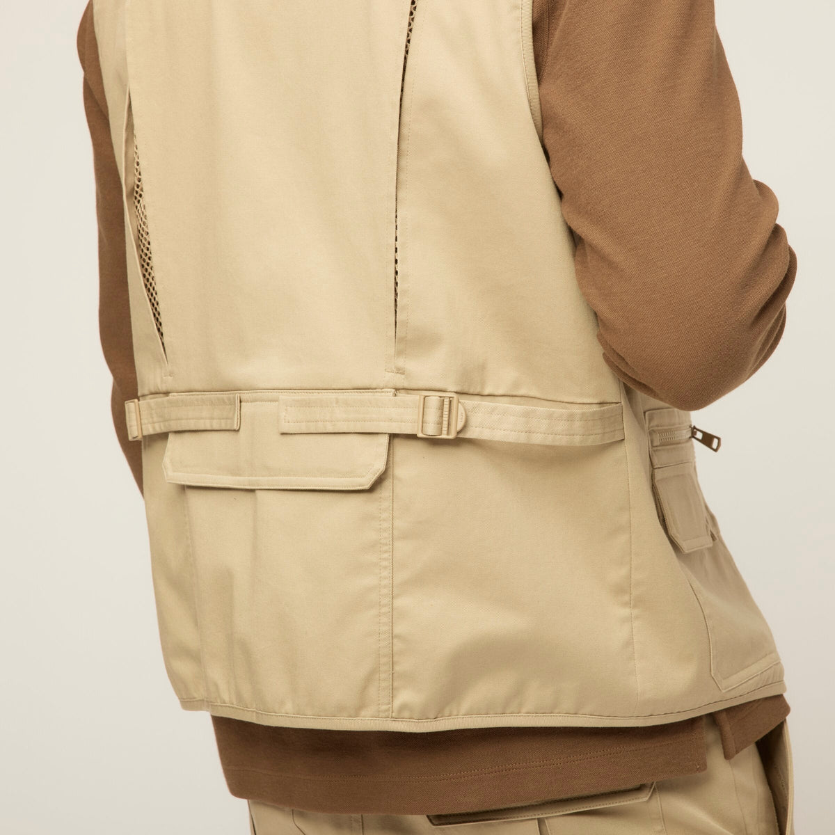 Tilley Safari VOMP 背心｜戶外運動及日常生活 | 海外代購-戶外服飾-FIT MART 香港智能健康及運動生活用品專門店：筋膜槍、瑜伽輔助工具、智能健身設備