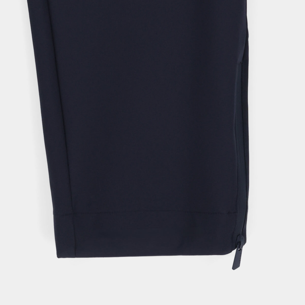 Tilley Tech Stretch Cropped 長褲｜戶外運動及日常生活 | 海外代購-戶外服飾-FIT MART 香港智能健康及運動生活用品專門店：筋膜槍、瑜伽輔助工具、智能健身設備