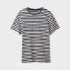 Tilley Marine Stripe T 恤｜戶外運動及日常生活-戶外服飾-FIT MART 香港智能健康及運動生活用品專門店：筋膜槍、瑜伽輔助工具、智能健身設備